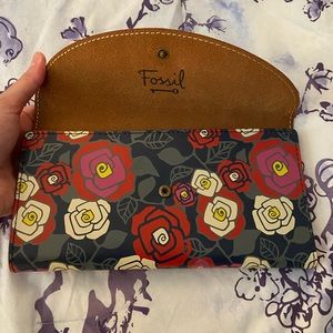 Fossil Rose Printed Leather Passport Clutch